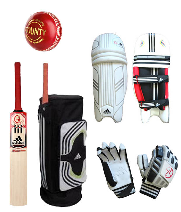 Cricket Equipment Set