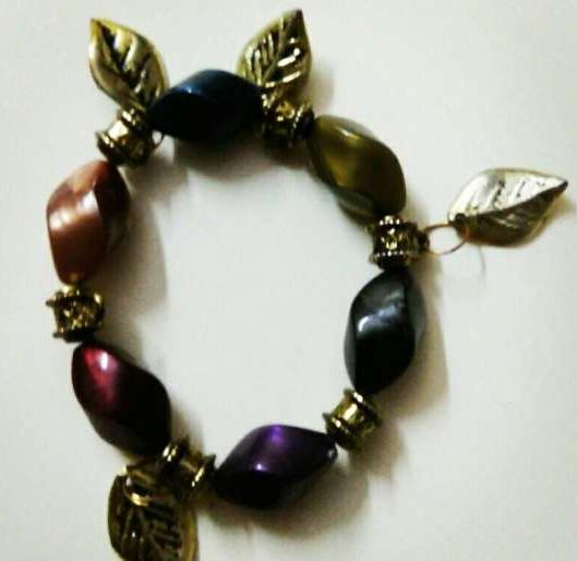 Bracelets With Artificial Stone Beads