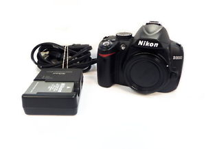 Black Nikon D3000