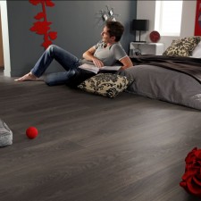 Buy Custom Wooden Laminate Flooring online