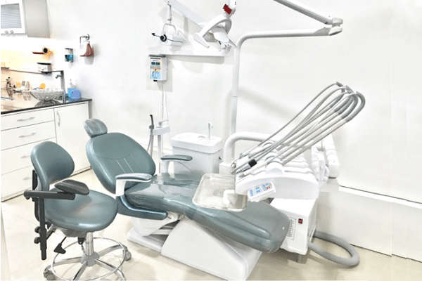Dental clinic in Pune with world class service